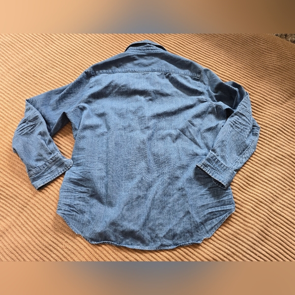 Frank & Eileen Barry Button Up Shirt - Picture 8 of 14